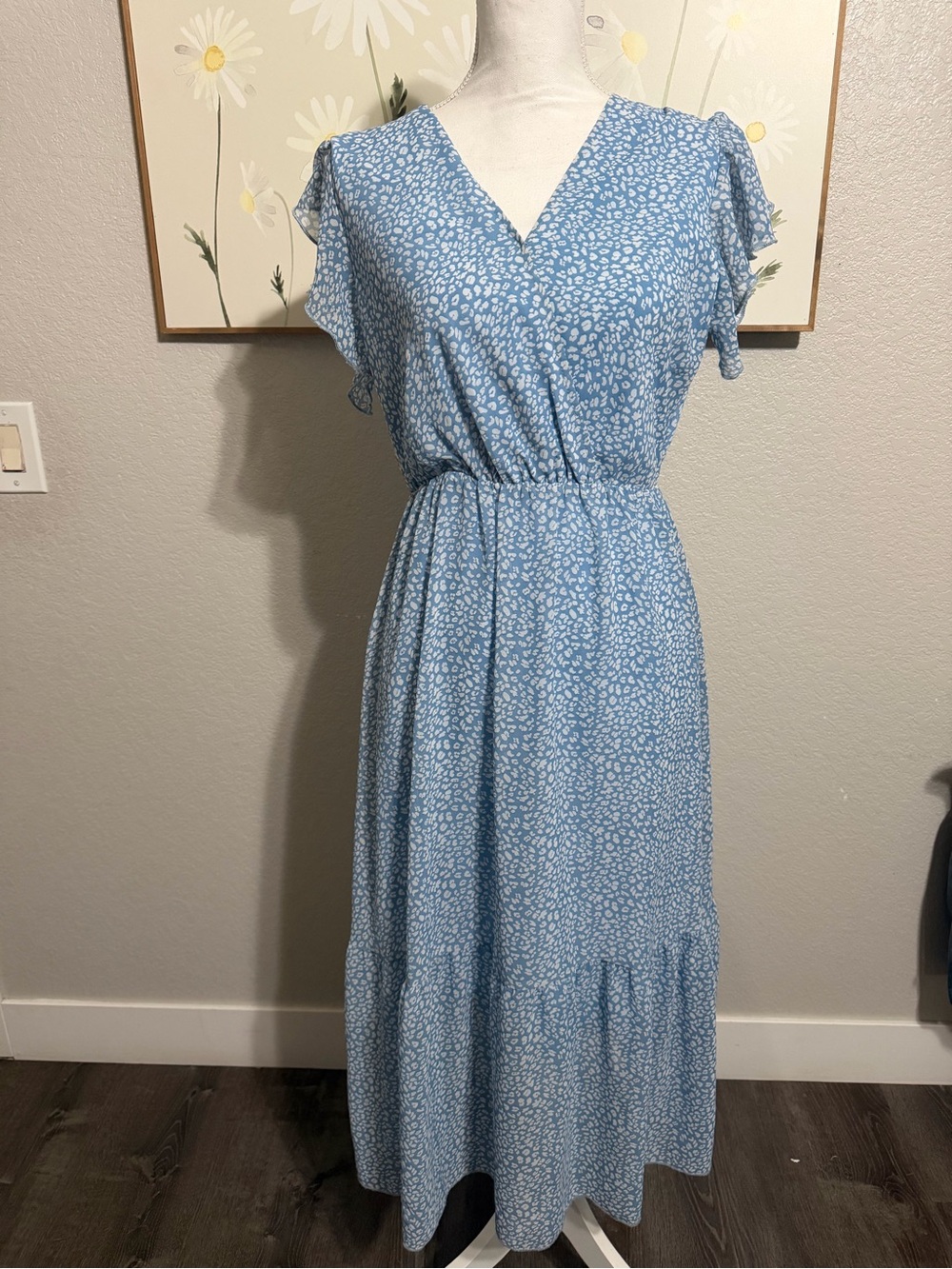Light Blue V-Neck Flutter Sleeve Maxi Dress size M